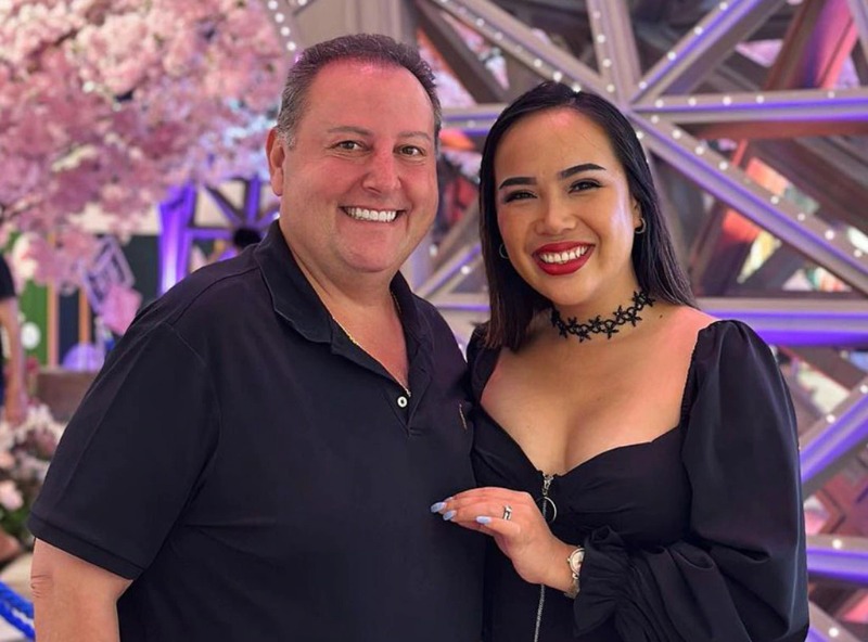 shoutout from David & Annie