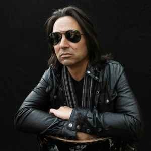 shoutout from Loren Gold