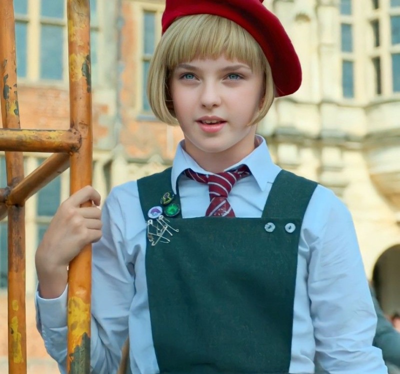 shoutout from RED BERET GIRL Meesha Garbett