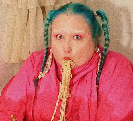 shoutout from Emilia Fart