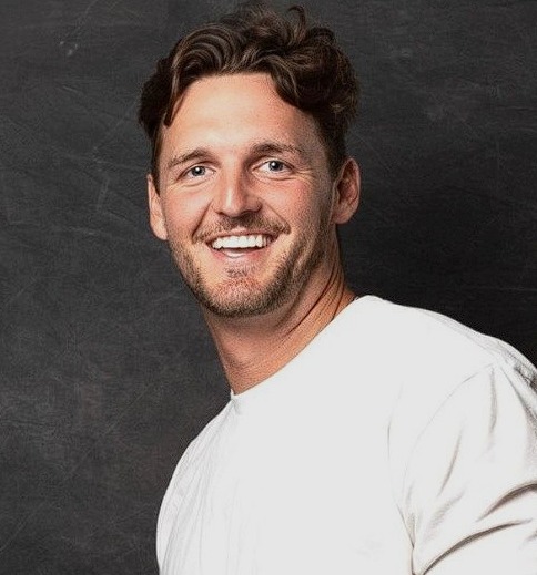 shoutout from Logan Seagull Palmer