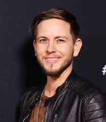 shoutout from Alex Blue Davis